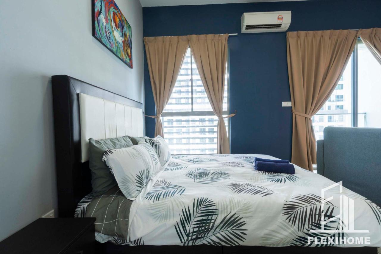 Colour-Theme Designed, Private Studio Home, Cybersquare 27B Cyberjaya, Flexihome-My エクステリア 写真