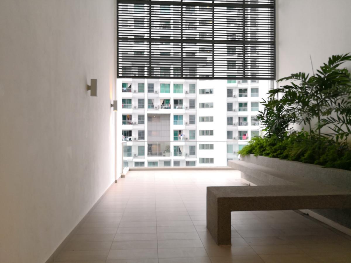 Colour-Theme Designed, Private Studio Home, Cybersquare 27B Cyberjaya, Flexihome-My エクステリア 写真