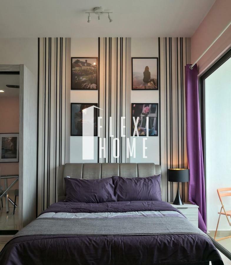 Colour-Theme Designed, Private Studio Home, Cybersquare 27B Cyberjaya, Flexihome-My エクステリア 写真